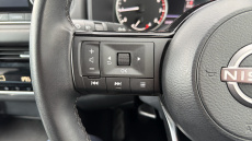 Nissan Qashqai 1.3 DiG-T MH Acenta Premium 5dr Petrol Hatchback